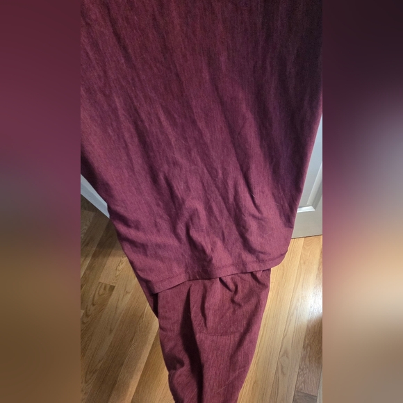 Hug Sleep Large Red Sleepsack - Picture 6 of 7